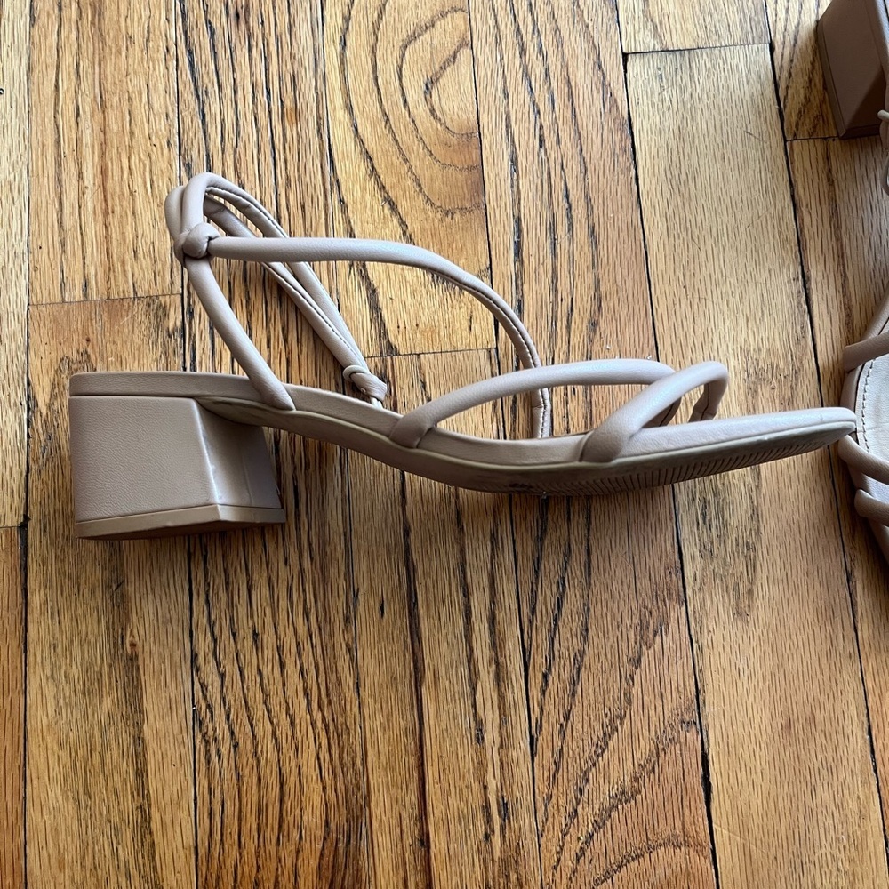 H&M Women's Beige Strappy Heels - Picture 3 of 4